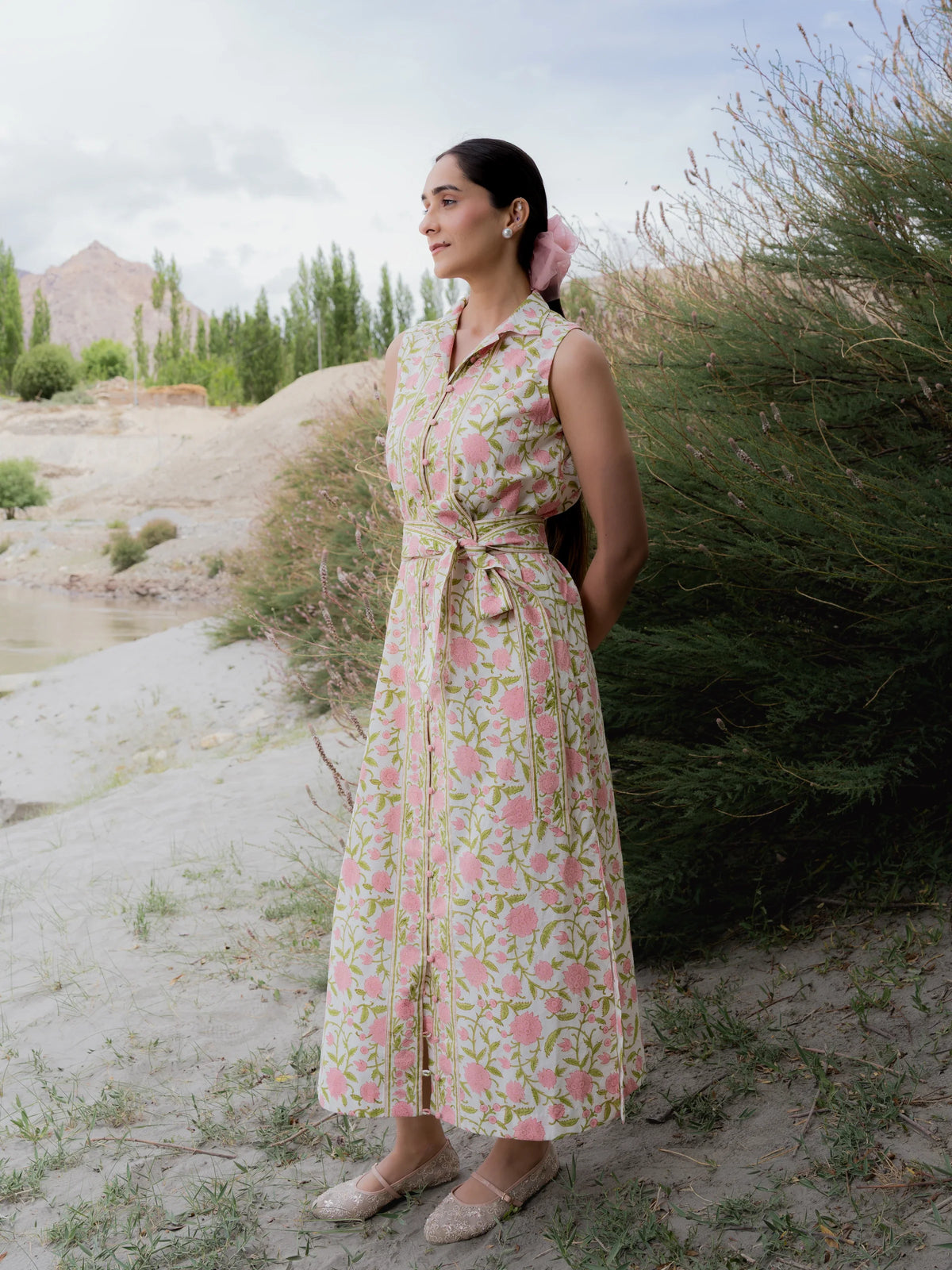 Heera Sleeveless Dress - Pink